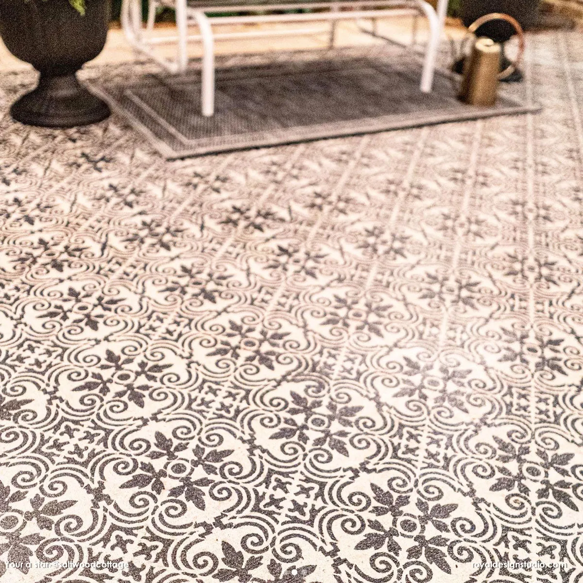 Augusta Tile Stencil