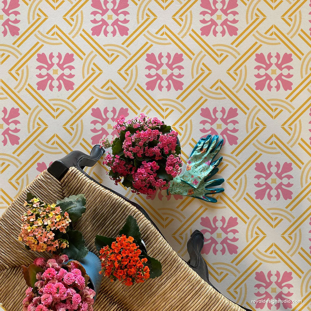 Caitlin Allover Tile Stencil
