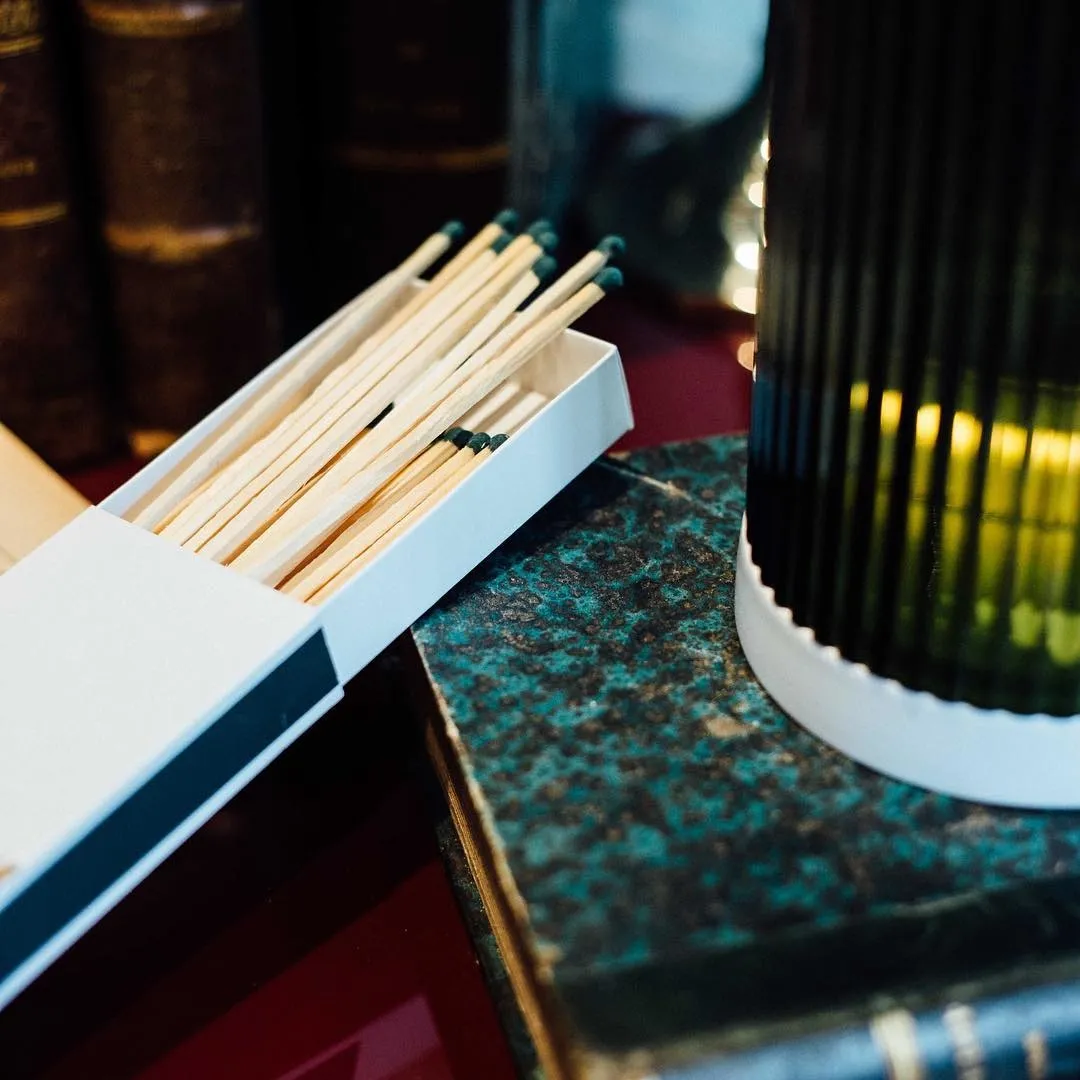 Cire Trudon | Ernesto Leather & Tobacco Scented Wooden Matchsticks