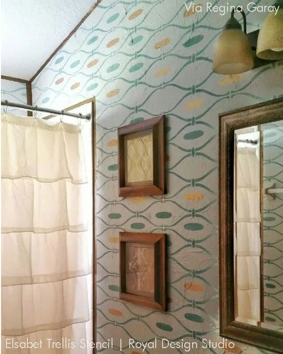 Elsabet Trellis Raven   Lily Wall Stencil