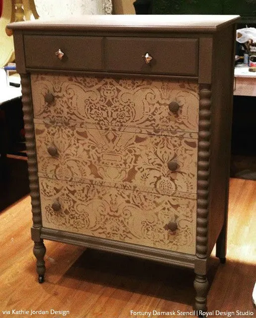 Fortuny Damask Wall Stencil