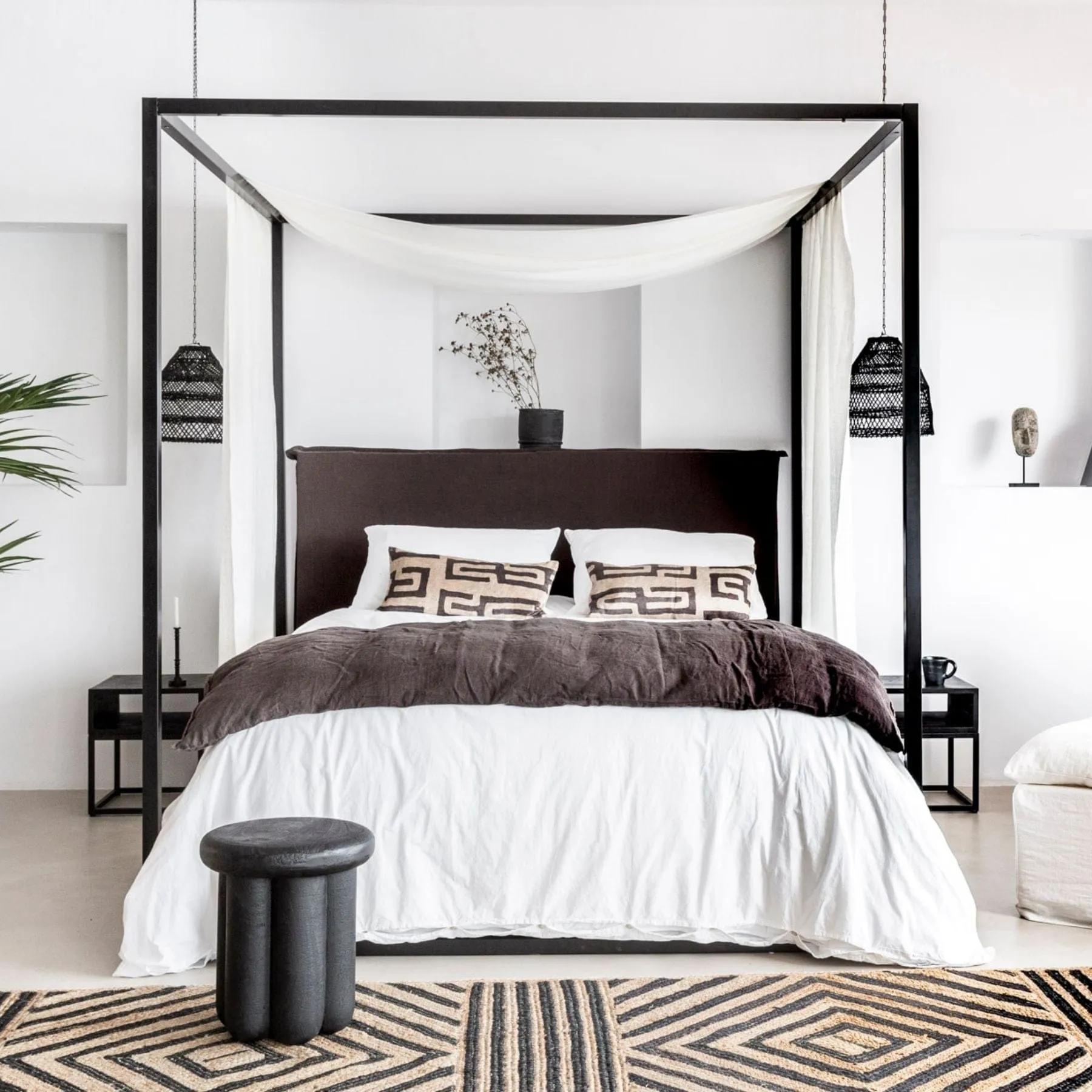 Linen Quilt | Black 200x85cm Zoco Home