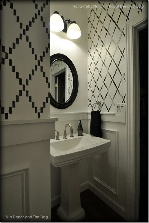 Nova Trellis Wall Stencil