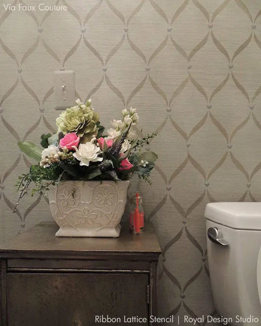 Ribbon Lattice Wall Stencil