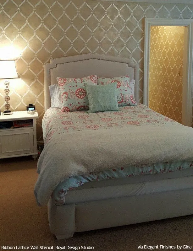 Ribbon Lattice Wall Stencil