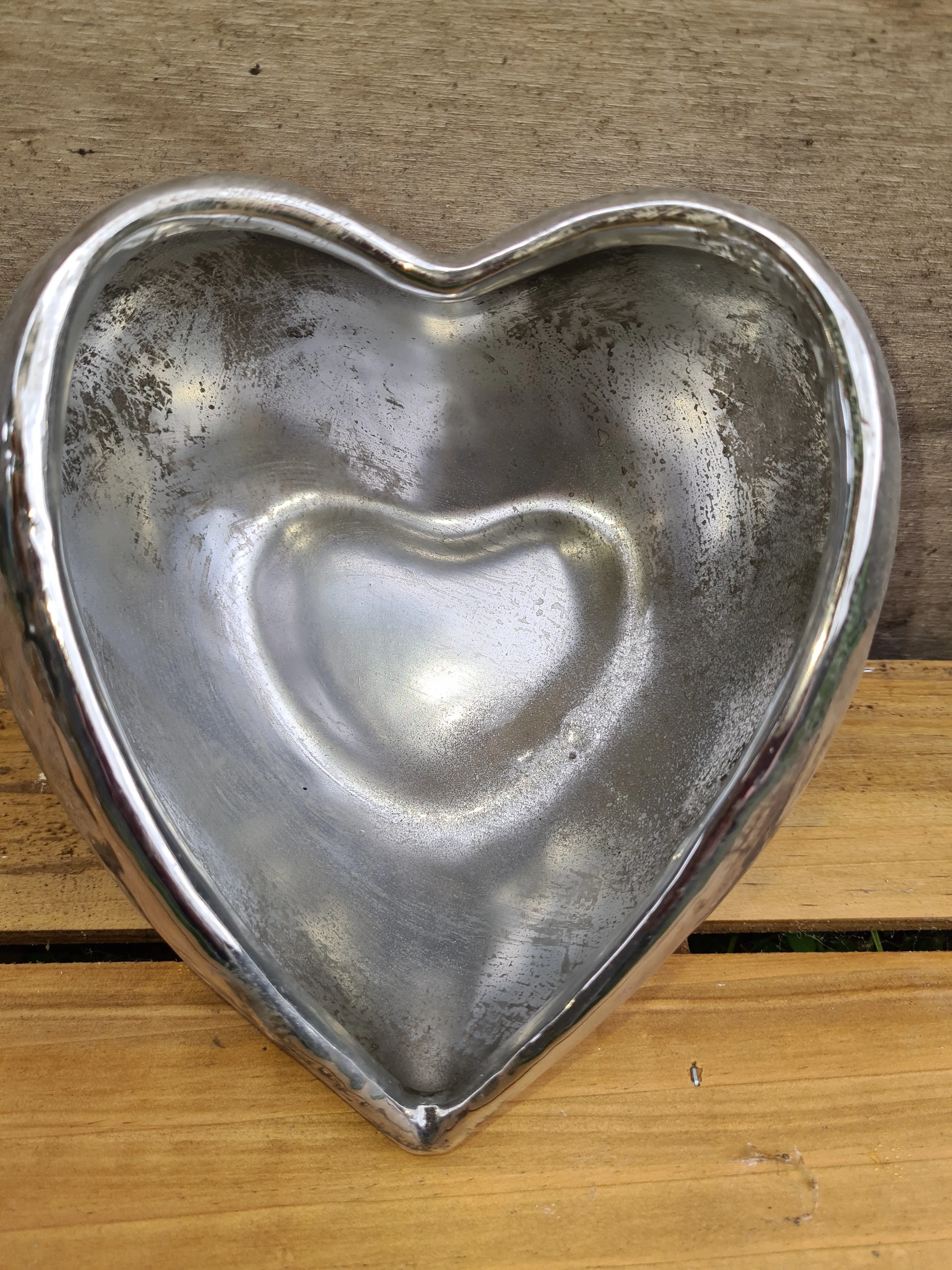 SILVER HEART BOWL
