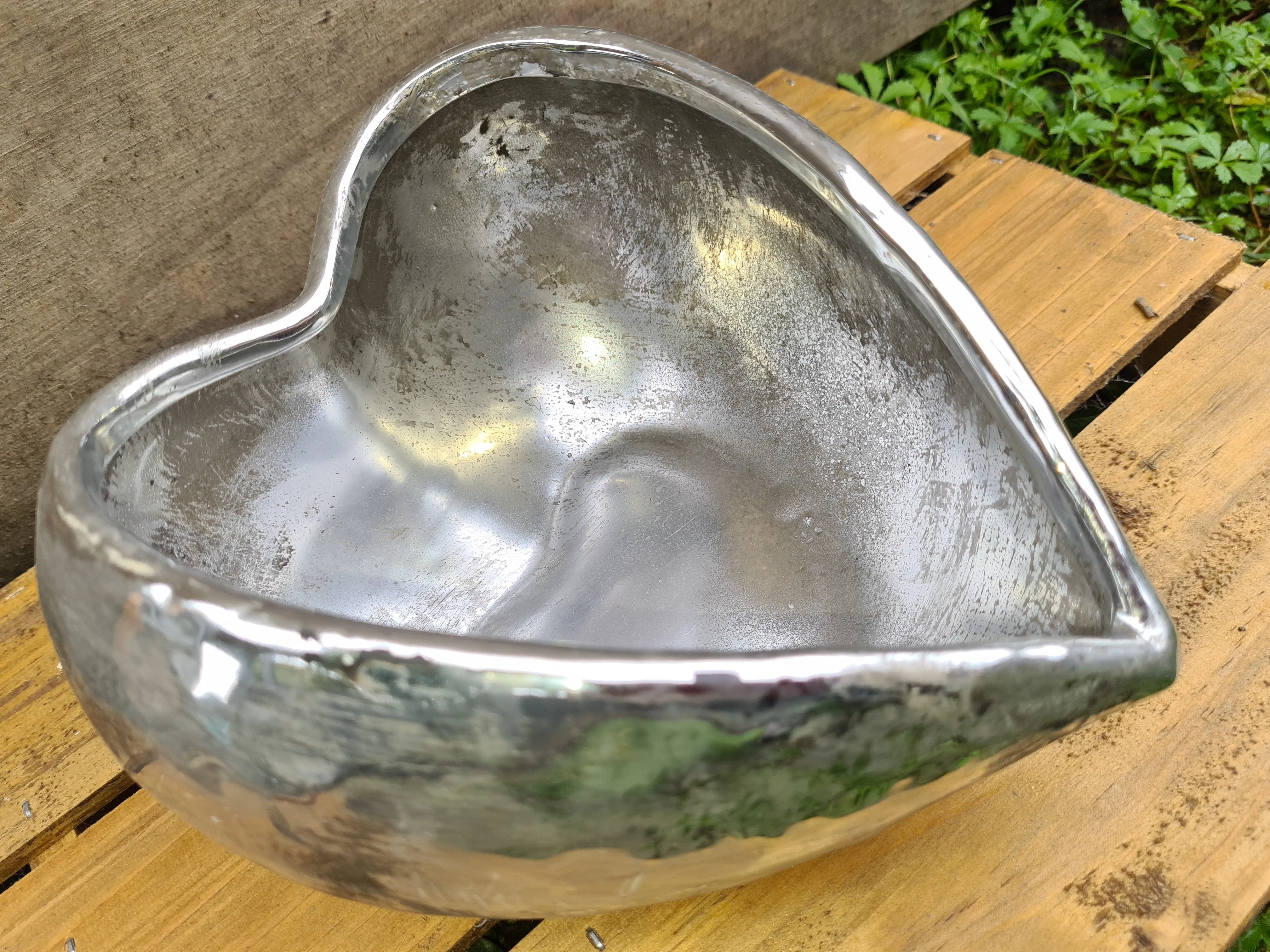 SILVER HEART BOWL